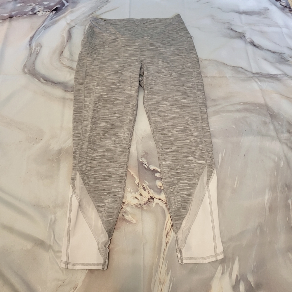 90 Degrees by Reflex Cropped Heather Gray Athletic Leggings, Size Large
